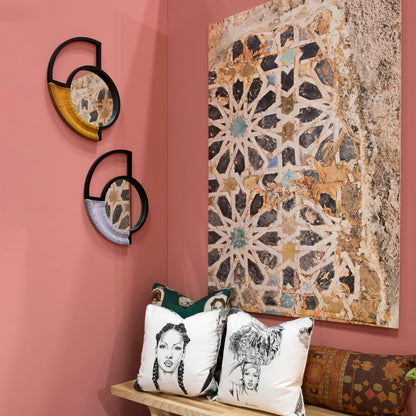 black modern wall mirror